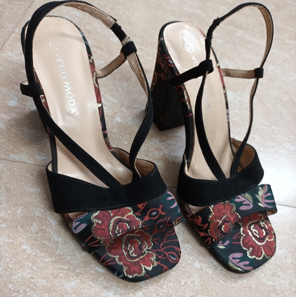 Vero Moda Shoes - Vero moda new heels..no tags condition new